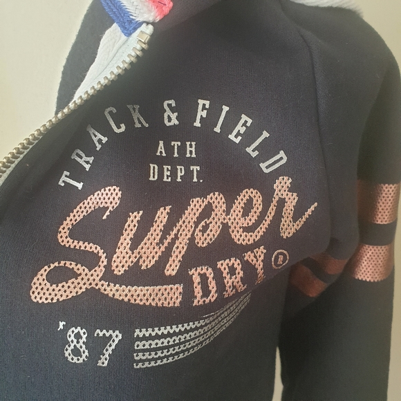 Superdry women’s black hoodie - Picture 10 of 10